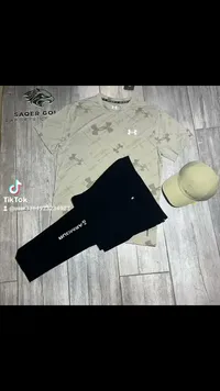 طقم ملابس رياضية رجالي - أندر أرمر (Under Armour)
