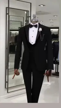 بدلة أفراح رجالية رسمية (Tuxedo)