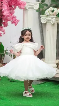 فستان زفاف ملكي للأطفال - أبيض