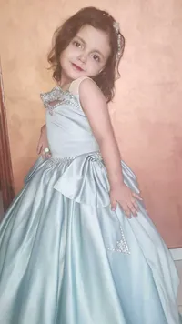 فستان سهرة فاخر للبنات بتصميم الأميرات