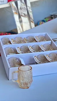 طقم أكواب قهوة زجاجية بتصميم مضلع