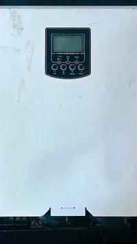 جهاز تحويل الطاقة الشمسية (Inverter)