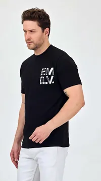 تيشيرت رجالي أسود بطبعة عصرية - إم إل في (EMLV)