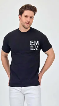 تيشيرت رجالي أسود بطبعة إمبلي (EMLY)