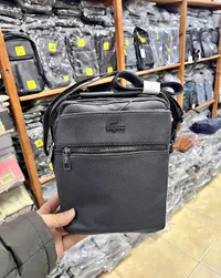 حقيبة كروس بودي - لاكوست (Lacoste)