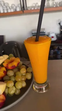 عصير فواكه مشكلة