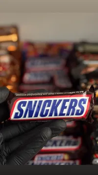 شوكولاتة سنيكرز (Snickers)