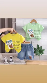 طقم ملابس أطفال صيفي - تيشيرت وشورت بتصميم الدب والكاميرا
