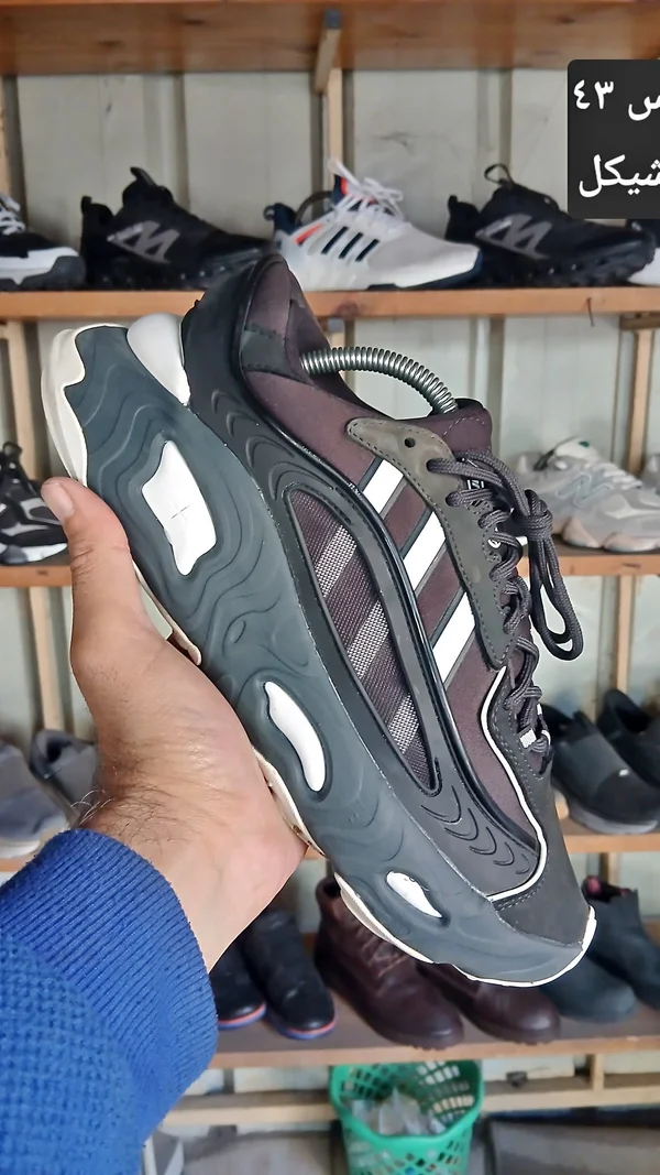 حذاء رياضي شبابي - أديداس (Adidas) - أحذية - سوق غزة