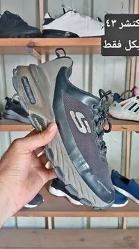 حذاء رياضي - سكيتشرز (Skechers)