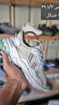 حذاء رياضي - أديداس (Adidas)