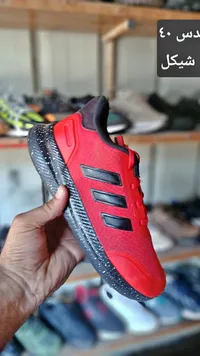 حذاء رياضي - أديداس (Adidas)