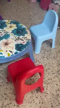 طقم طاولة وكراسي أطفال