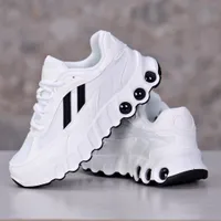 حذاء رياضي شبابي - أديداس (Adidas)