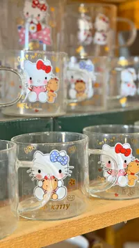 كأس زجاجي بتصميم هالو كيتي (Hello Kitty)