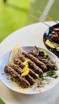 كباب لحم مشوي