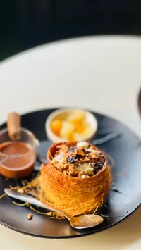 كنافة بالجوز والعسل