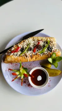 ساندوتش مشاوي شرقية — وجبة طعام