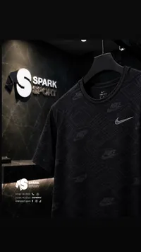 تيشيرت رياضي دراي-فيت بنقشة شعار نايكي - نايكي (Nike)