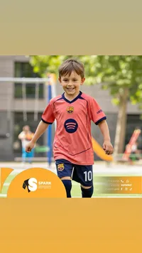 طقم ملابس رياضية للأطفال - برشلونة (FC Barcelona)