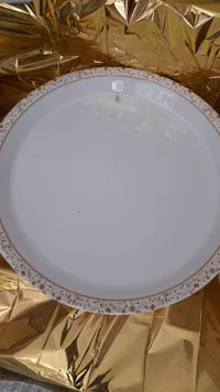 صحن تقديم دائري مزخرف