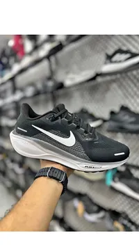 حذاء رياضي - نايكي (Nike)