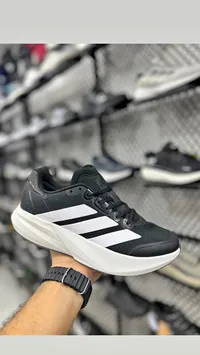 حذاء رياضي - أديداس (Adidas)