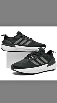 حذاء رياضي - أديداس (Adidas)