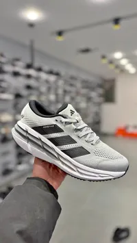 حذاء اديداس أديستار (Adidas)