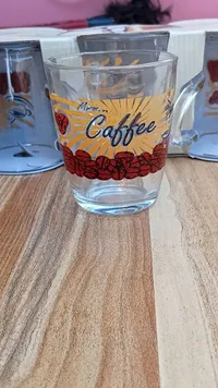 طقم أكواب زجاجية للقهوة بتصميم مميز
