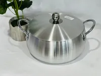 طنجرة طهي ألمنيوم مع غطاء