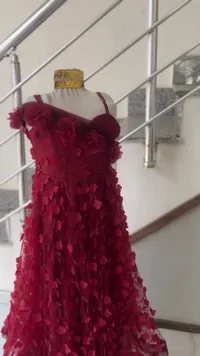فستان سهرة بناتي مزين بالزهور