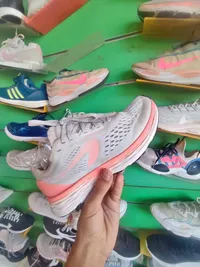 حذاء رياضي - نيو بالانس (New Balance)