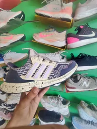 حذاء رياضي للأطفال - أديداس (Adidas)