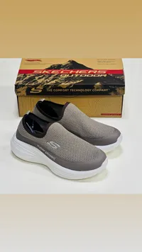 حذاء رياضي رجالي - سكيتشرز (Skechers)