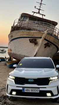 سيارة كيا سورينتو (Kia Sorento)