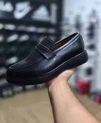 حذاء لوفر شبابي أسود