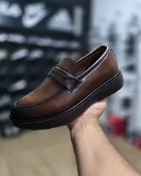 حذاء لوفر شبابي بني