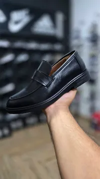 حذاء لوفر رجالي أسود