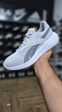 حذاء رياضي - ريبوك (Reebok)