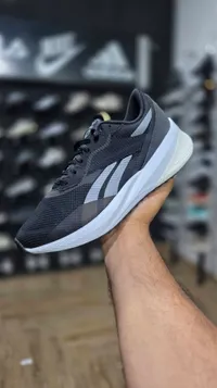 حذاء رياضي - ريبوك (Reebok)