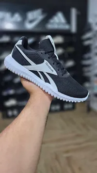 حذاء رياضي - ريبوك (Reebok)
