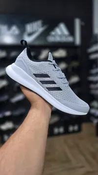 حذاء رياضي - أديداس (Adidas)
