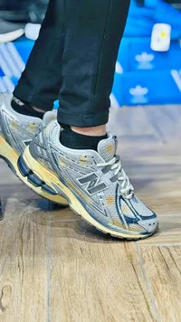 حذاء رياضي - نيو بالانس 1906R (New Balance)