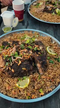 وجبة مشاوي مع أرز شرقي