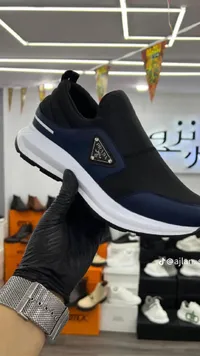 حذاء رياضي شبابي - برادا (Prada)