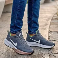 حذاء رياضي شبابي - نايكي (Nike)