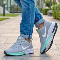 حذاء رياضي شبابي - نايكي (Nike)