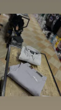 قميص رجالي أبيض كلاسيكي