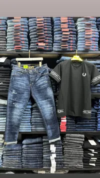 تيشيرت أسود بياقة دائرية - فريد بيري (Fred Perry)